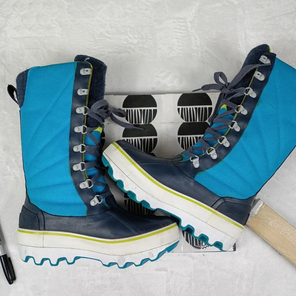 Under Armour Primaloft 200G‎ Insulated Winter Snow Boots Blue Navy Women's 6